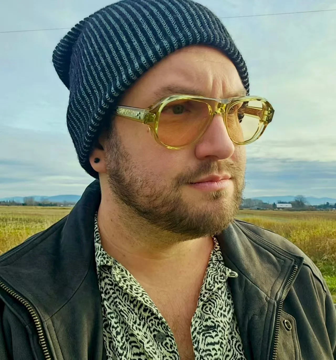 DUENDE: نظارات شمسية أصلية فاخرة. حماية عالية الجودة من الأشعة فوق البنفسجية 400 للرجال والنساء في أيقونة خارجية خالدة