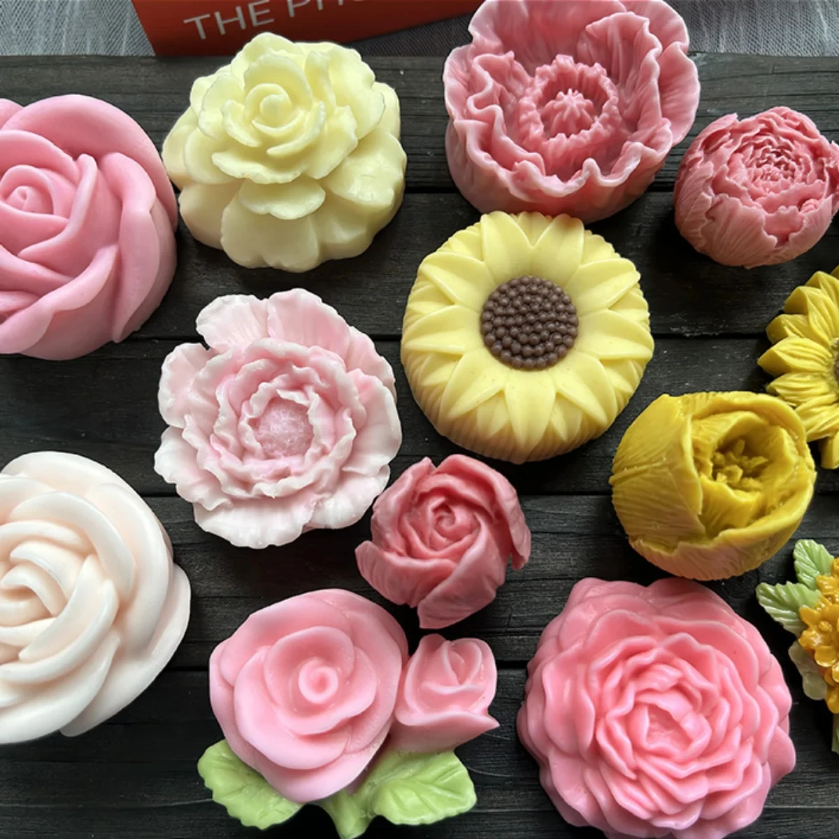 Fiore di loto stampo per candele in Silicone girasole peonia Multi stile sapone resina stampo in cristallo cuore rosa cioccolato Set per la