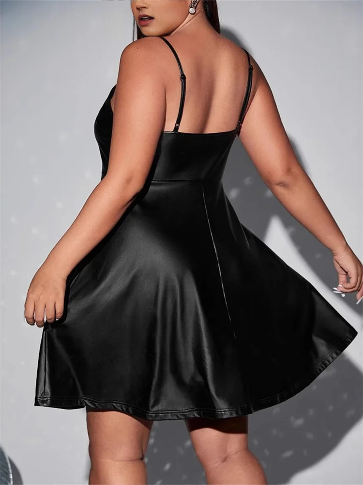 فستان Wmstar مقاس كبير للنساء للبيع بالجملة بدون حمالات بلون سادة بدون أكمام بخصر عالٍ فساتين متوسطة الطول للحفلات بنمط جديد مثير