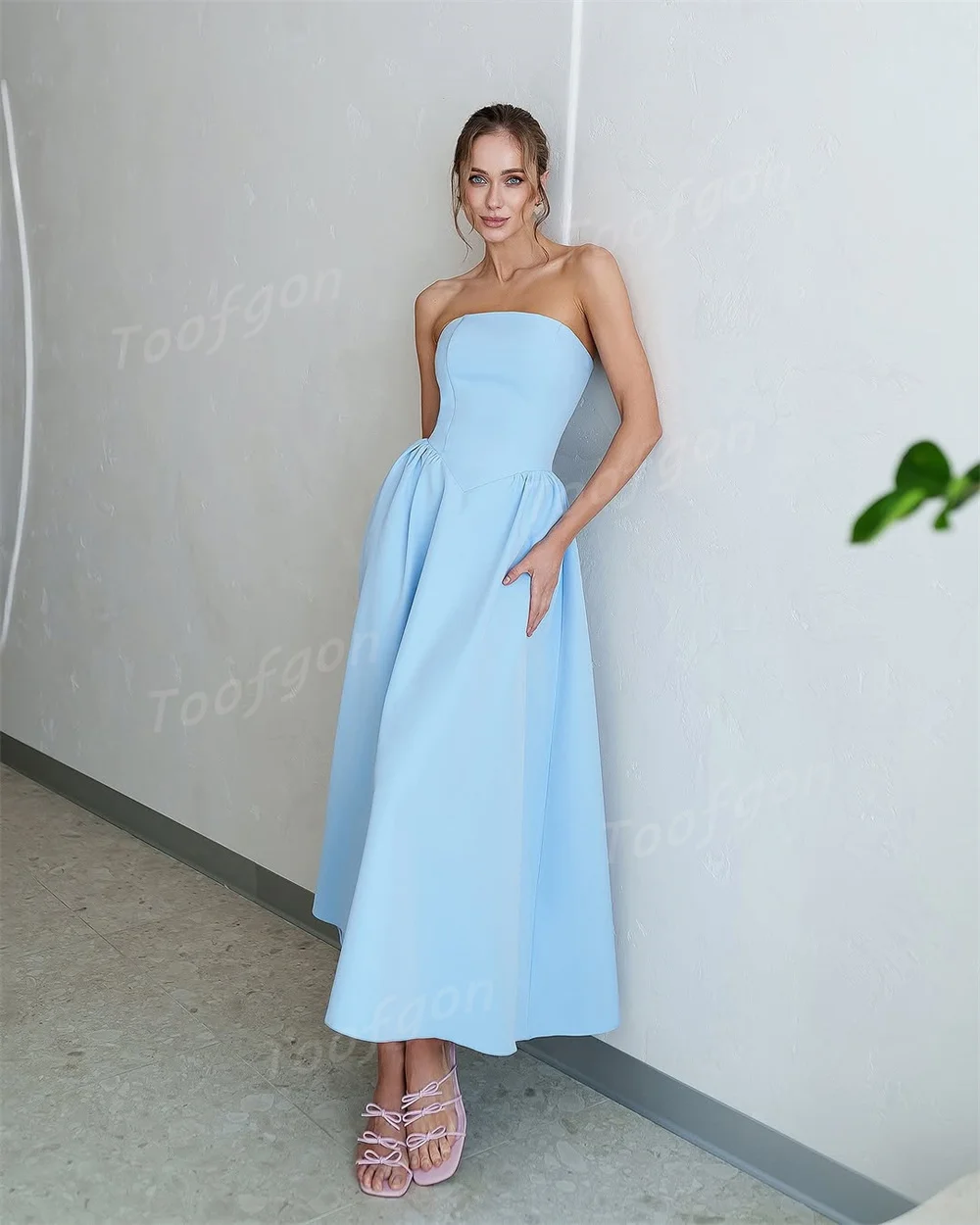 Toofgon بدون حمالات أسود على شكل حرف A فساتين لحضور الحفلات الموسيقية من الساتان غير اللامع ثنيات رسمية للحفلات الراقصة للنساء الكاحل مناسبة خاصة حسب الطلب