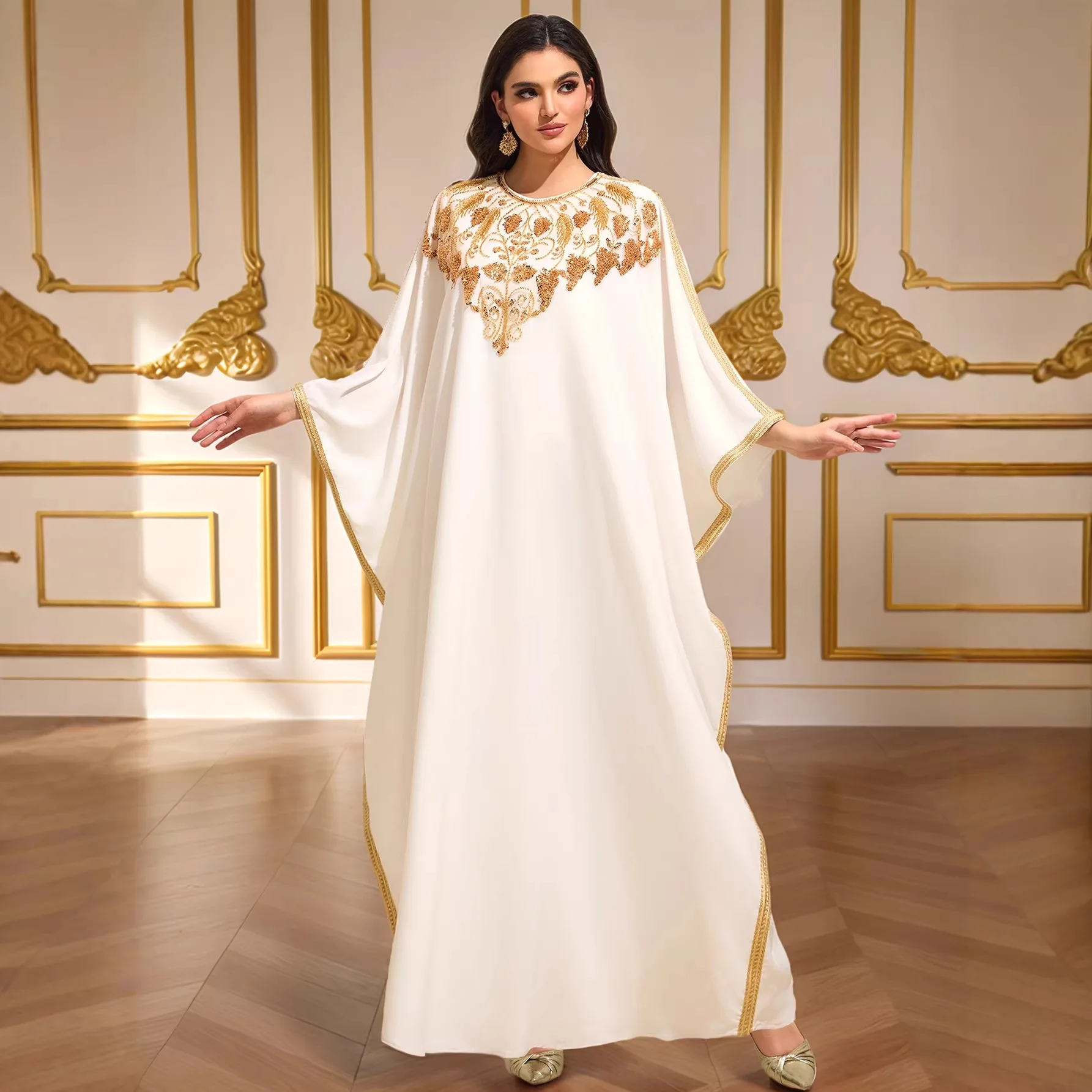 

Новое свободное платье-двойка 2026 года для внешней торговли, вышитый халат в арабском стиле Дубая для Ближнего Востока