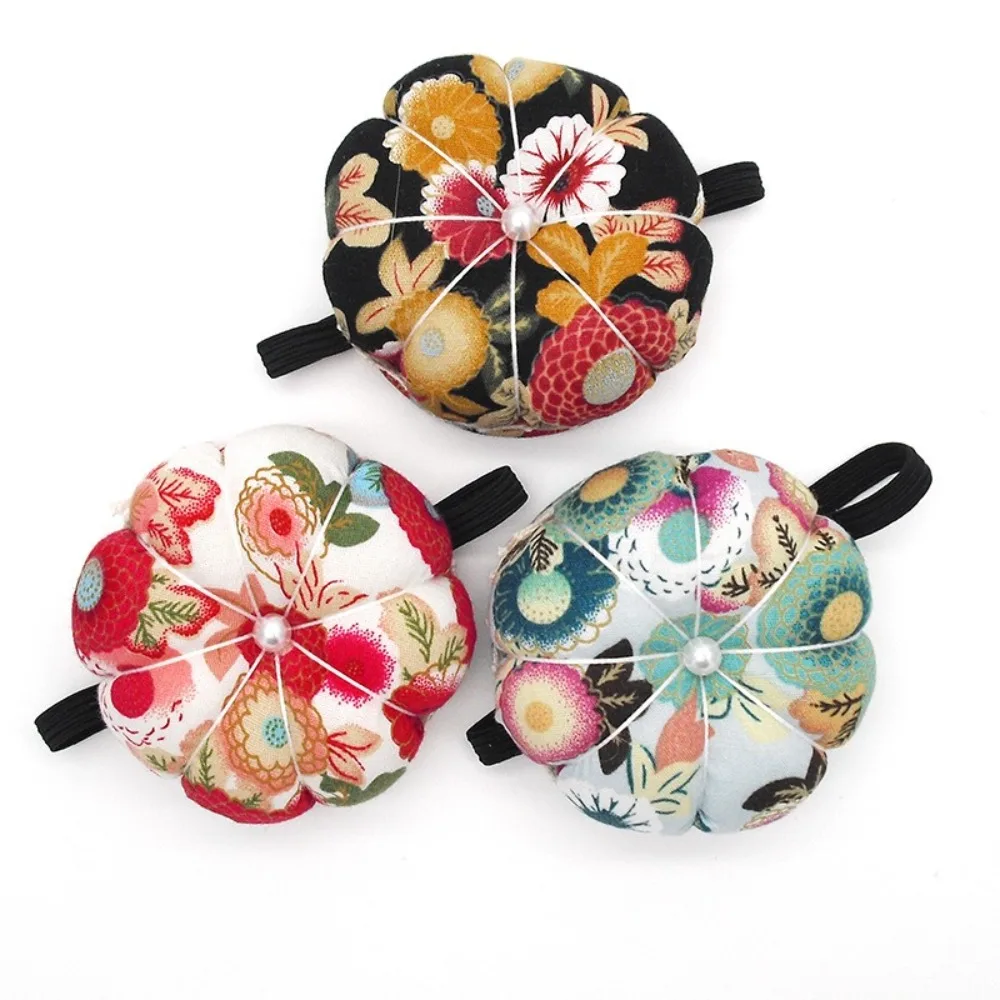 

High Quality Creative Pin Cushions for Sewing Cotton Fabric Wrist Pin Cushion Pumpkin Shape Needle Pin Cushion DIY Craft