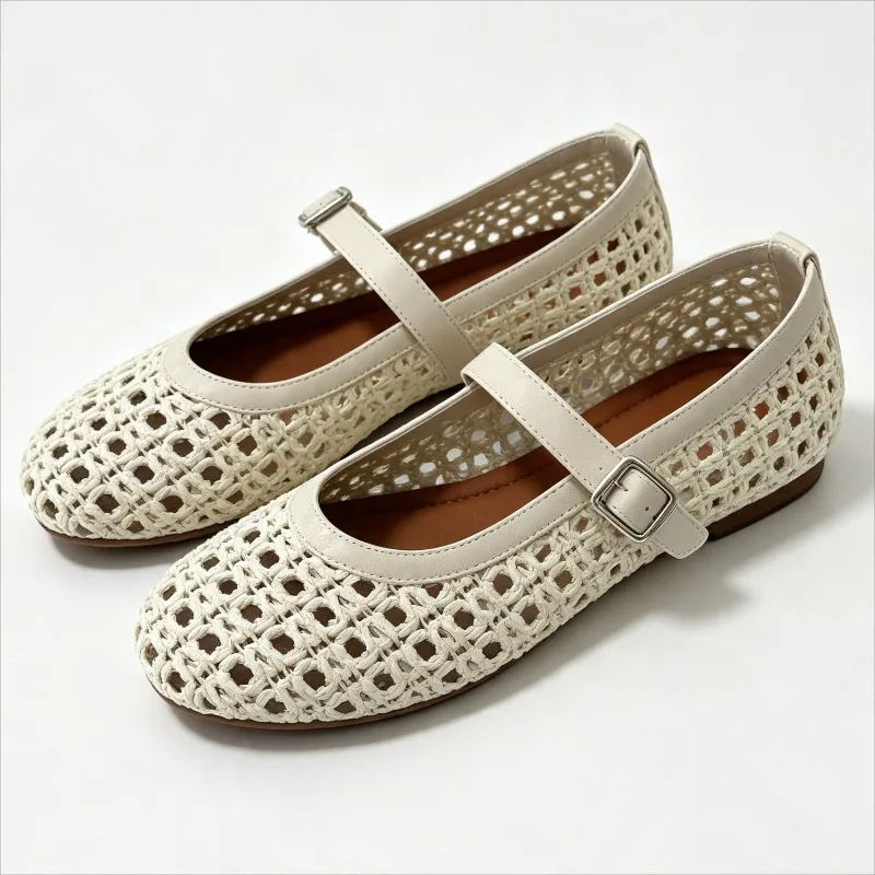 Fashion Round Toe Belt Buckle Detail Ballet Flats for Women Unique Hollow Woven Mary Jane Shoes Light Comfortable Designer Shoes