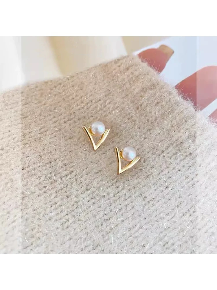 orecchini-a-v-geometrici-con-perle-d'acqua-dolce-naturali-orecchini-a-perno-di-lusso-in-oro-per-donne-stile-francese-versatile