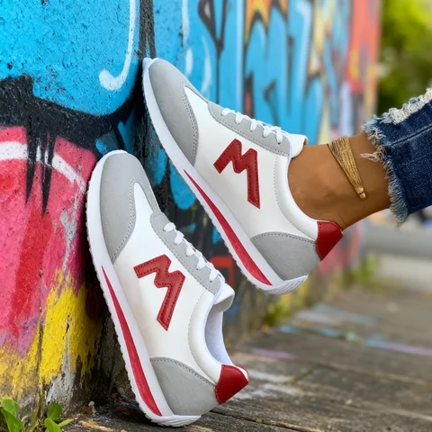 Women's Casual Soft Shallow Sneakers Women New Fashion Round Head Versatile Comfortable Breathable Flat Lace Up Shoes