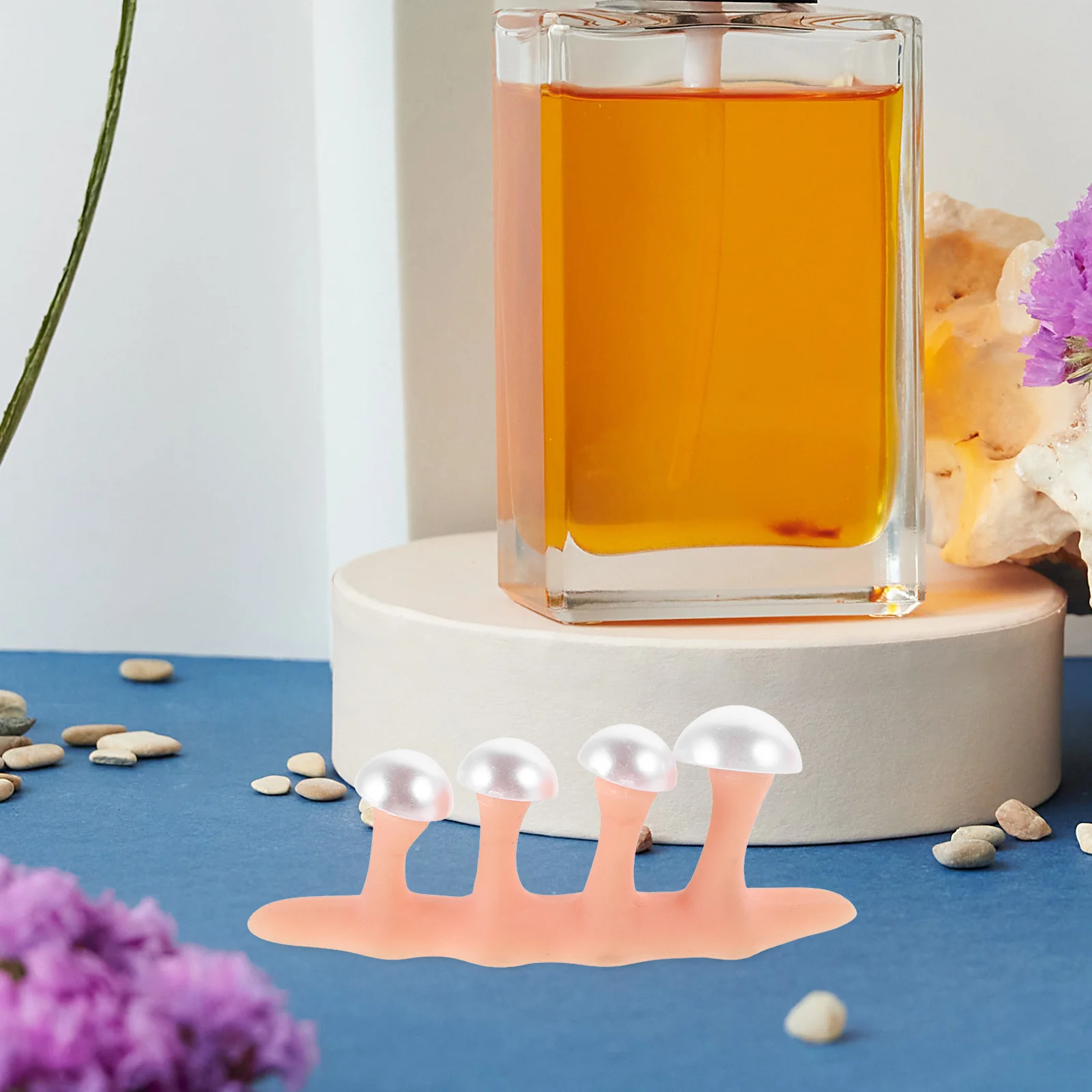 

2Sets Silicone Toe Dividers Pearl White Beige Soft Toe Separators for Pedicure Nail Art Tools Home Salon Use Nail Tools