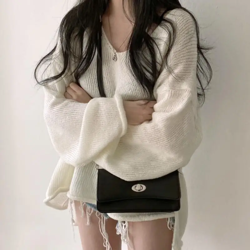 Women Sweater Korean Sweet Fashion Loose V-neck Full Autumn Spring Oversized Sweater Women Lovely All-match