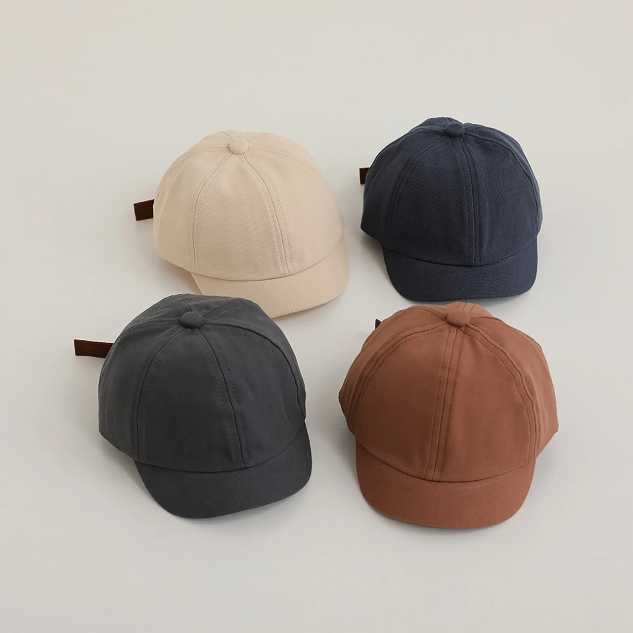 

Модная однотонная милая детская бейсбольная кепка, хлопковая регулируемая кепка с короткими полями и утиным языком для мальчиков и девочек, повседневная шапка для новорожденных