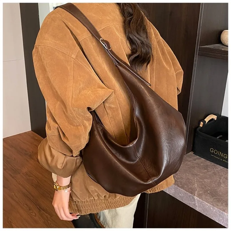 

Women's Brown Vintage Leather Crescent Shoulder Bag Casual Tote for Daily Office, Streetwear Weekend Travel & Errands Hand Bags
