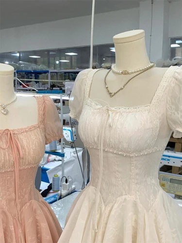 Imagen 2 del producto Vestido elegante de encaje de estilo dulce francés con mangas abullonadas para mujer Y2k, bonito diseño de lazo, vestido de verano a la moda para mujer, vestido de fiesta de princesa nuevo