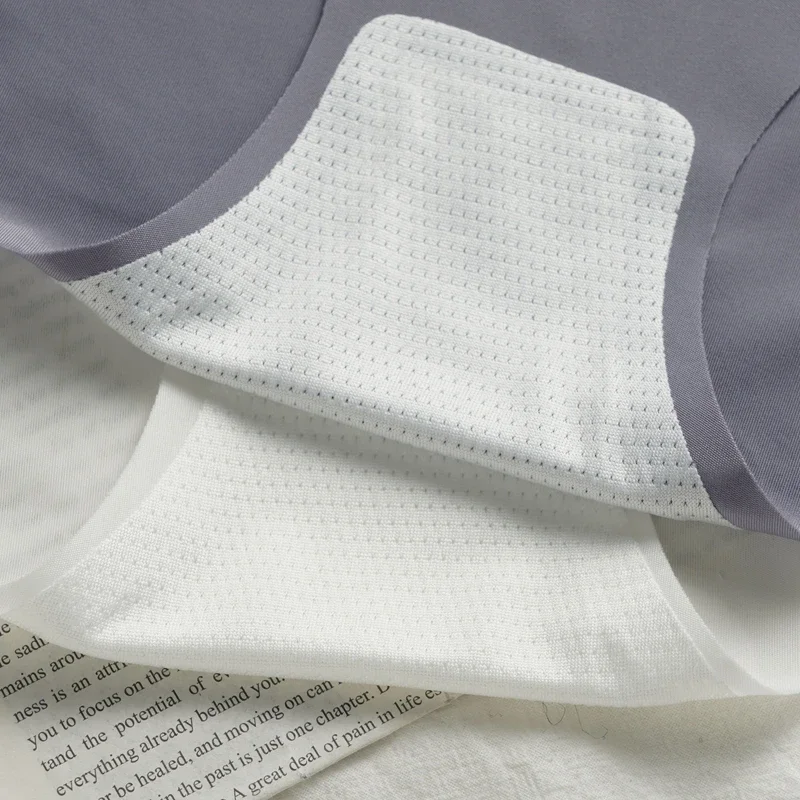 Женские милые трусики с мультяшным принтом, простые бесшовные трусы со средней талией, удобное дышащее нижнее белье, новые тонкие трусы