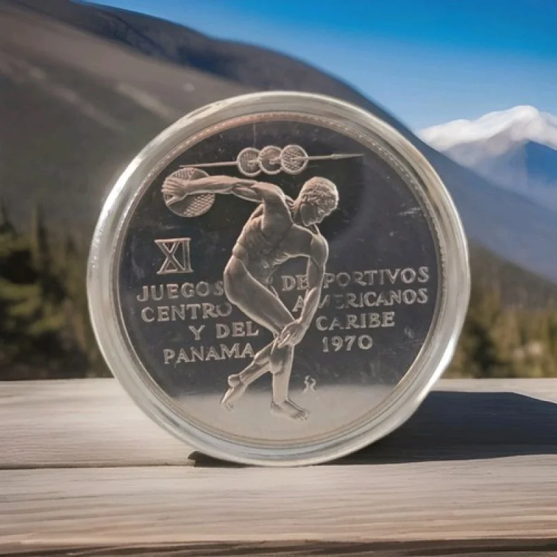 

1970 Panama 5 Balboas Sterling Silver Commemorative Coin - Central American Caribbean Games 1.16oz
