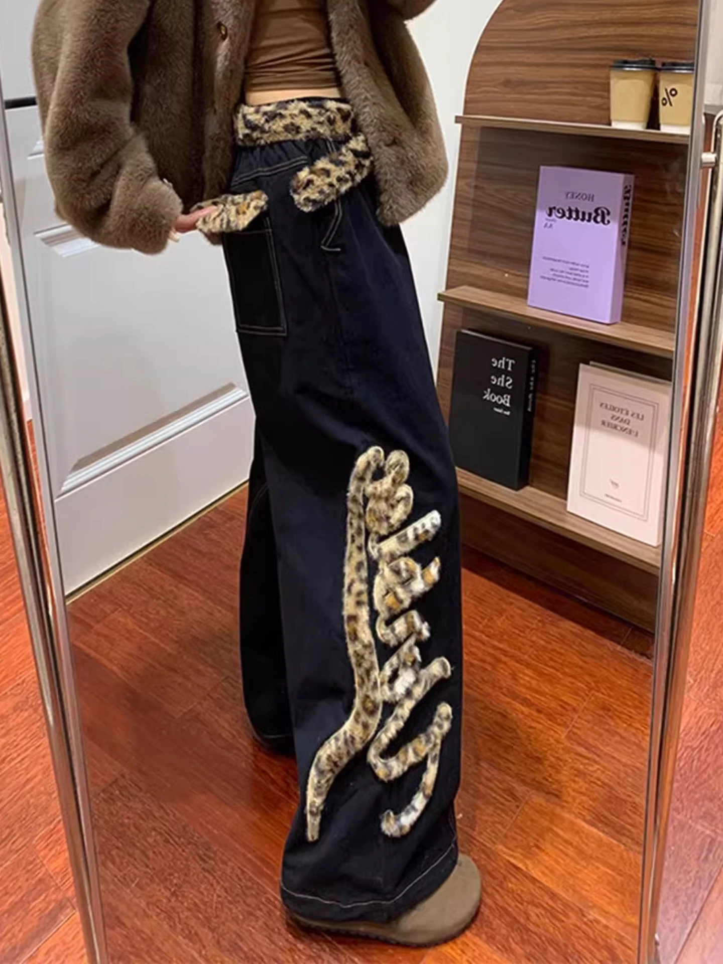 American High Street Design Spliced Leopard Print Straight Leg Pants Men Women Autumn Winter Trendy High Waist Wide Leg Jeans