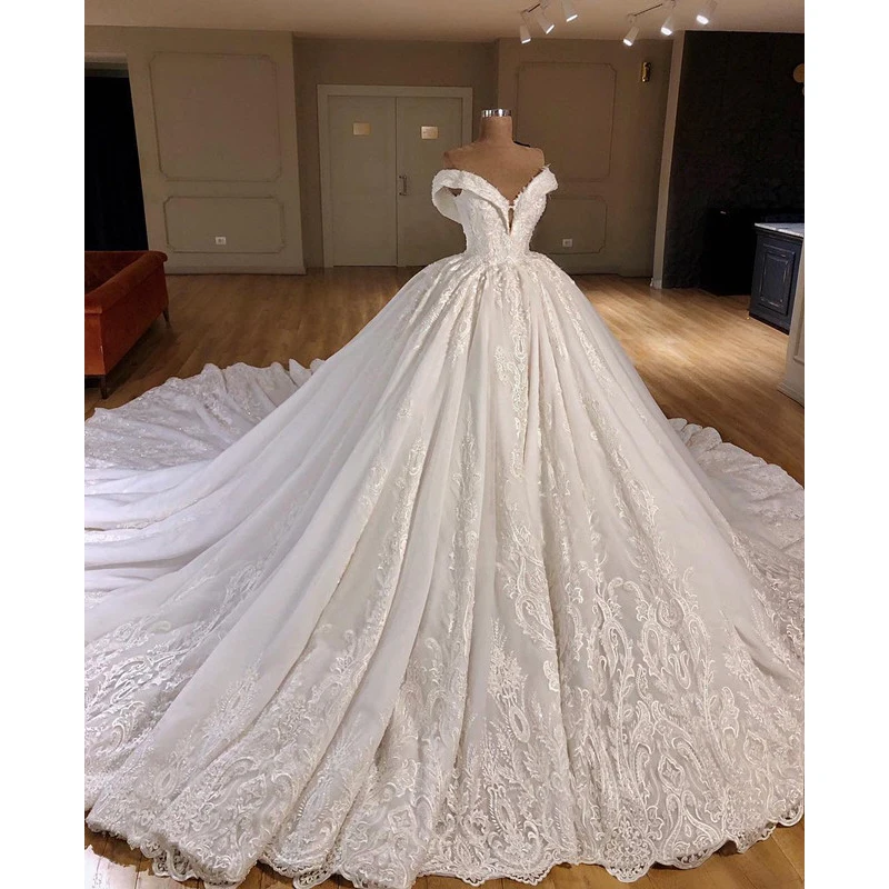 

Luxury White Wedding Dress 2024 Sleeveless V-Neck Formal Occasion Appliques Chapel Train Pleat Elegant Bride Ball Gown Vestido