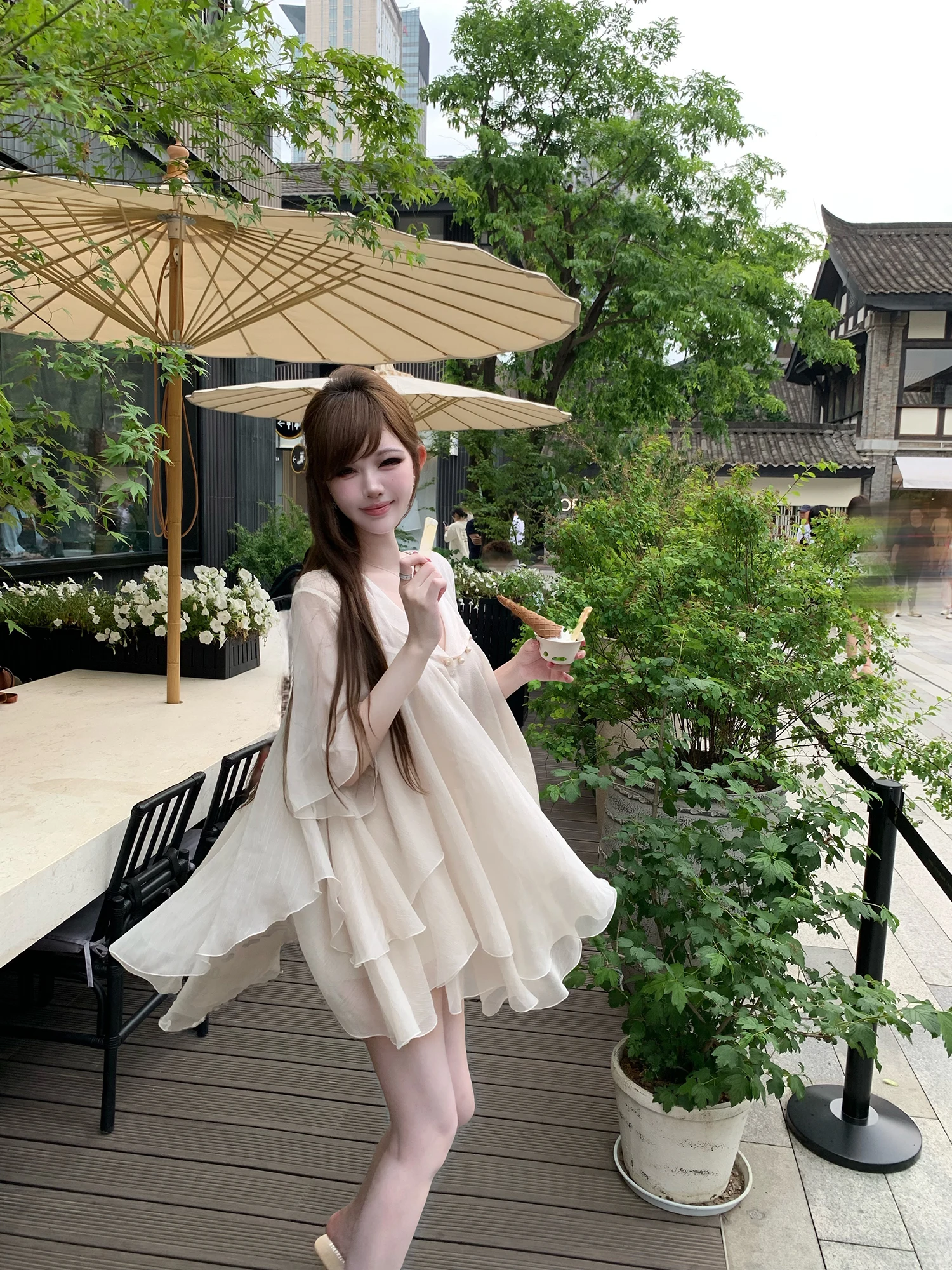

Gentle Vintage Sle V-Ne Loose Women's Chiffon Top with Lace Trim f Sve Mid-Length Korean Sle Commute Faion
