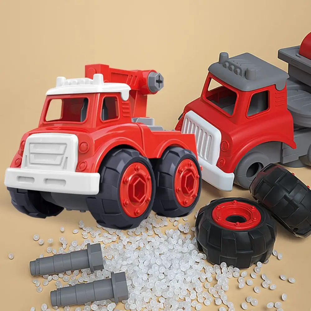 พลาสติกจำลอง DIY ของเล่นรถรุ่นถอดสกรูถอดประกอบรถของเล่นการ์ตูนการศึกษาในช่วงต้น