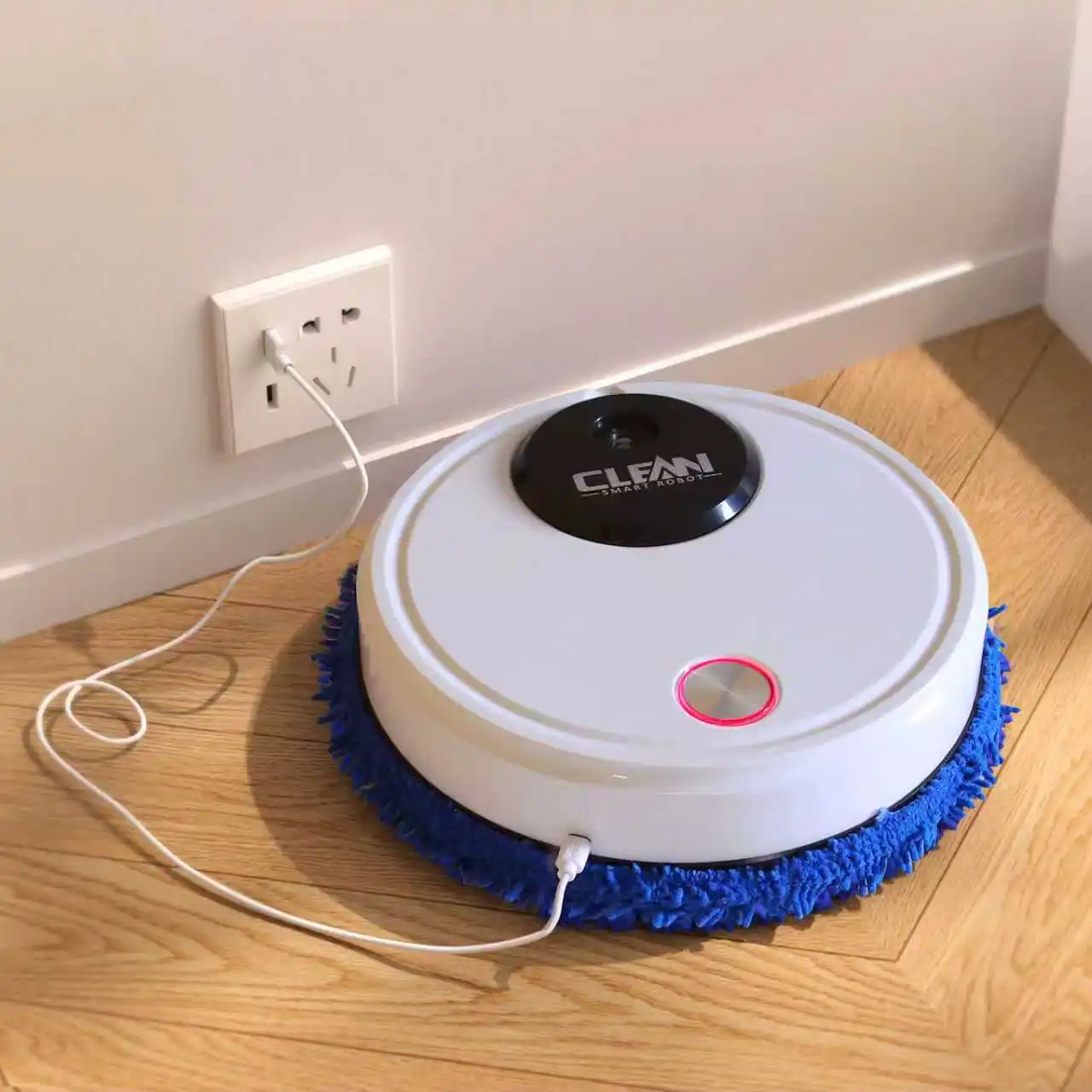 Spray mopping machine - Charging, Pet Hair Expert, Hard Floors & Low Pile Carpets Master, , Slim Design, Quiet Operation