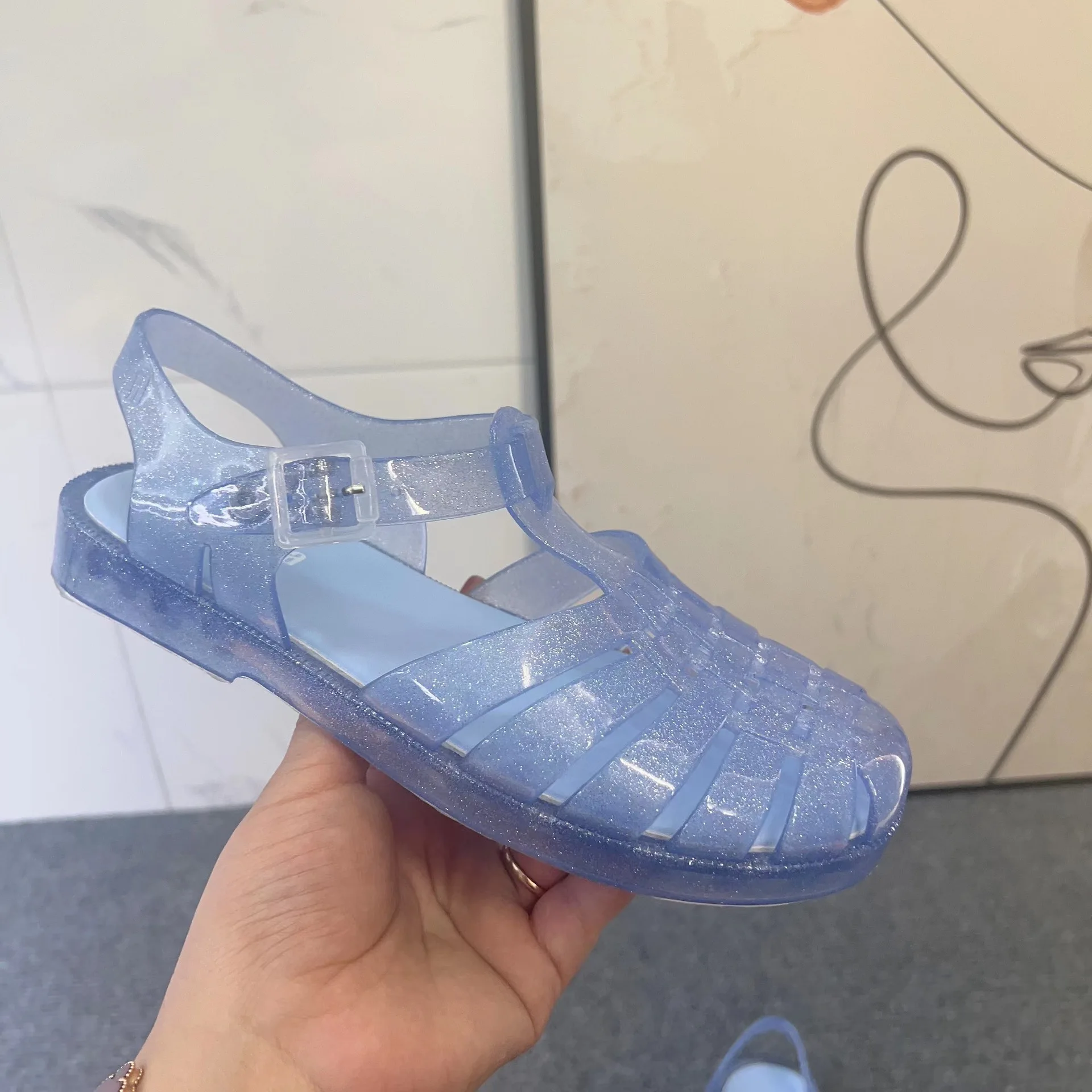 Women Rubber Sandal Summer Transparent Jelly Shoes Holiday Cross Tied Footwears gy02