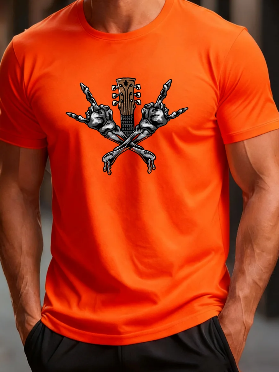 Camiseta de manga corta naranja brillante con gráfico de mano de rock y guitarra, camiseta informal inspirada en la música para hombres, estilo streetwear de moda