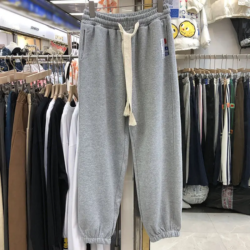 

Повседневные спортивные брюки, свободные шаровары с этикеткой на шнурке, студенческие шаровары с карманами для ног