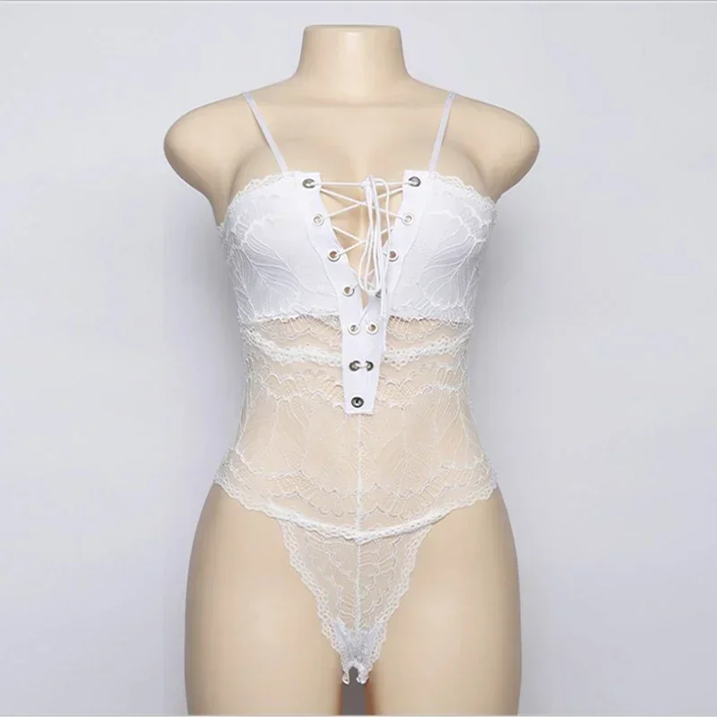 قطعة واحدة المرأة مثير الدانتيل الخامس الرقبة ارتداءها شفافة وزرة شفافة السروال القصير متجرد الزي الملابس النسائية