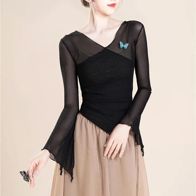 ملابس الرقص الكلاسيكي، قافية الجسم، ملابس شاش الفراشة، ملابس الجسم للاختبار الفني، الممارسة، القمم، النساء البالغات