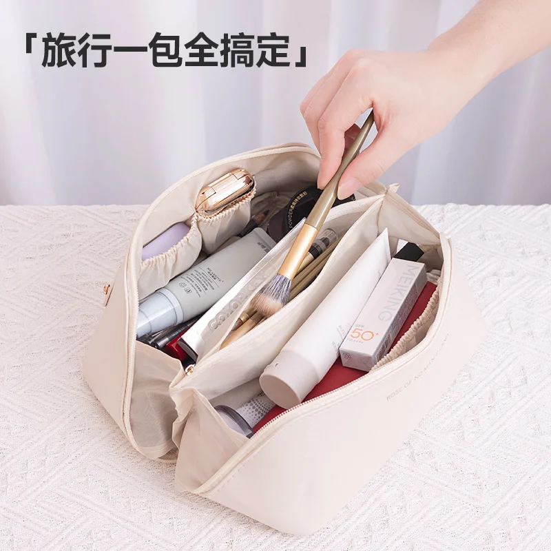 كريم سحابة حقيبة مستحضرات تجميل بو السفر تخزين كيس وسادة سعة كبيرة مفيد حقيبة أدوات الزينة المحمولة INS نمط منظم مستحضرات التجميل