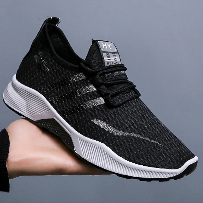 

Повседневная мужская уличная повседневная спортивная обувь. Новые модные мужские кроссовки. Легкая дышащая повседневная обувь.