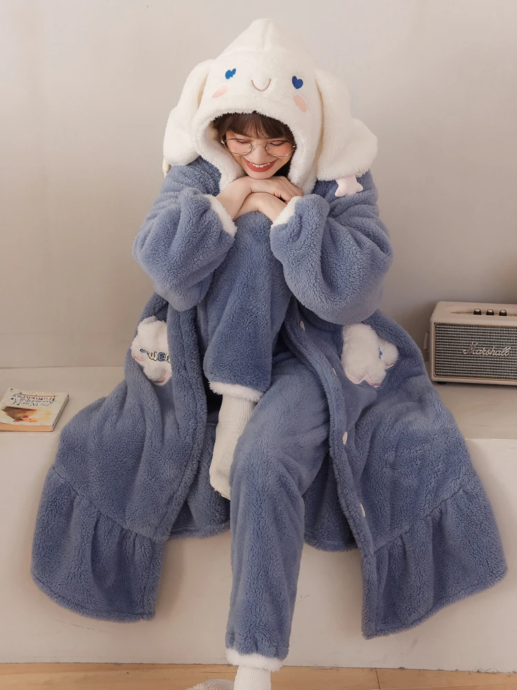 Coral Velvet Pajamas Women's Autumn and Winter Long Nightgown Cute Bathrobe Flannel Winter Home Wear