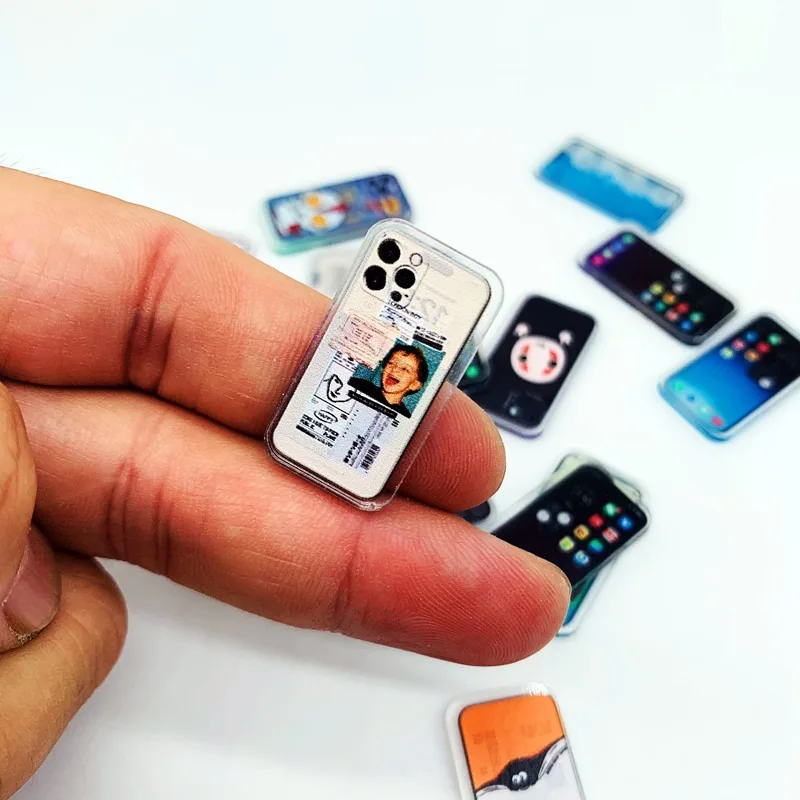 5 pièces 1:12 maison de poupée Mini téléphone téléphone portable Simulation Miniature supermarché décoration modèle maison de poupée accessoires