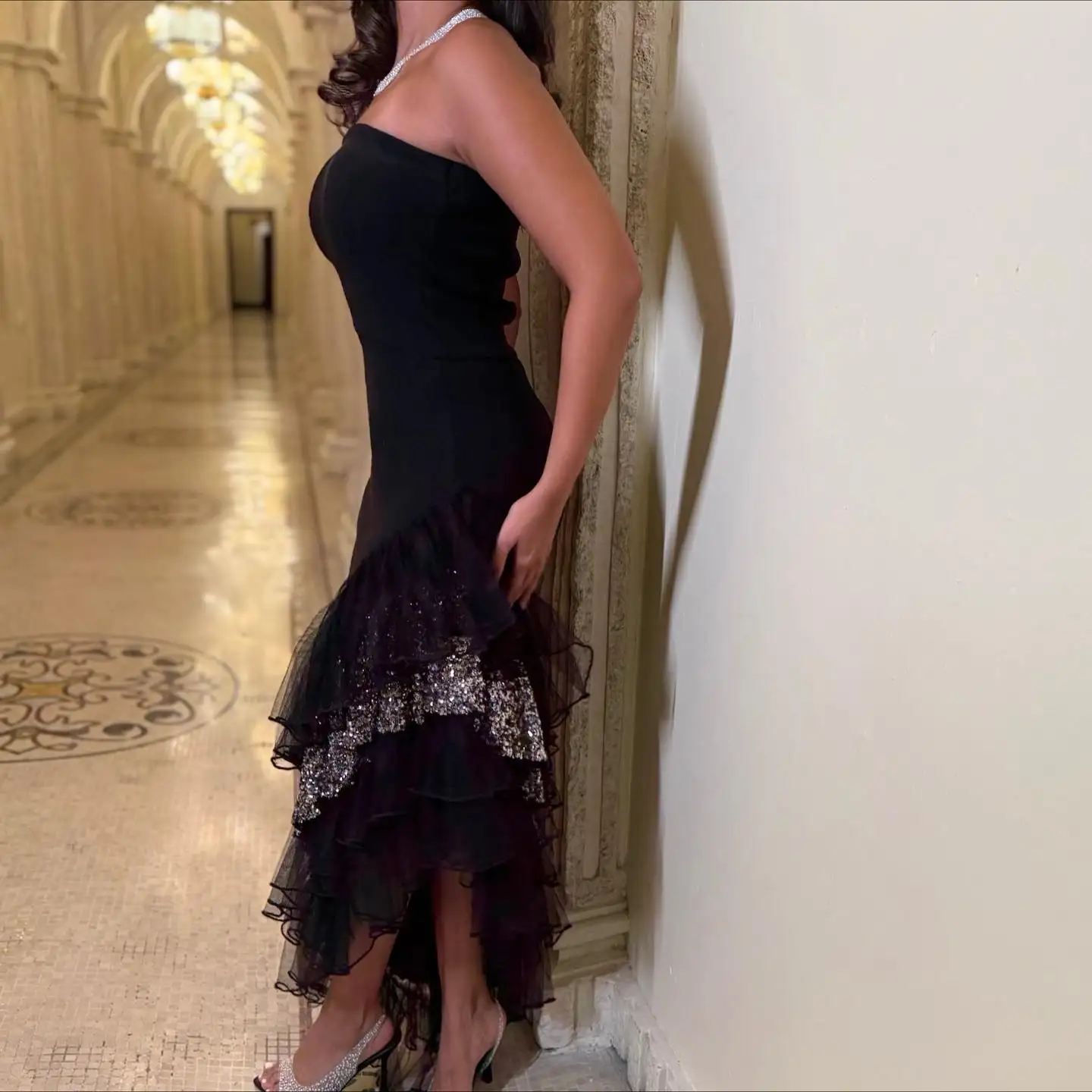 Black Mermaid Strapless Crystal Satin Prom Dresses Long for Women 2026 Ruffle Crystal Formal Evening Gowns Customized