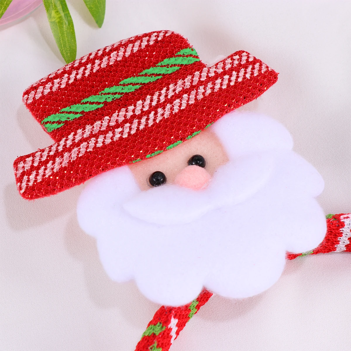 

2Pcs Christmas Earmuffs Warm Ear Covers Girls Headbands Cute Headdress Women Accessories Winter Props NonFading LongLasting