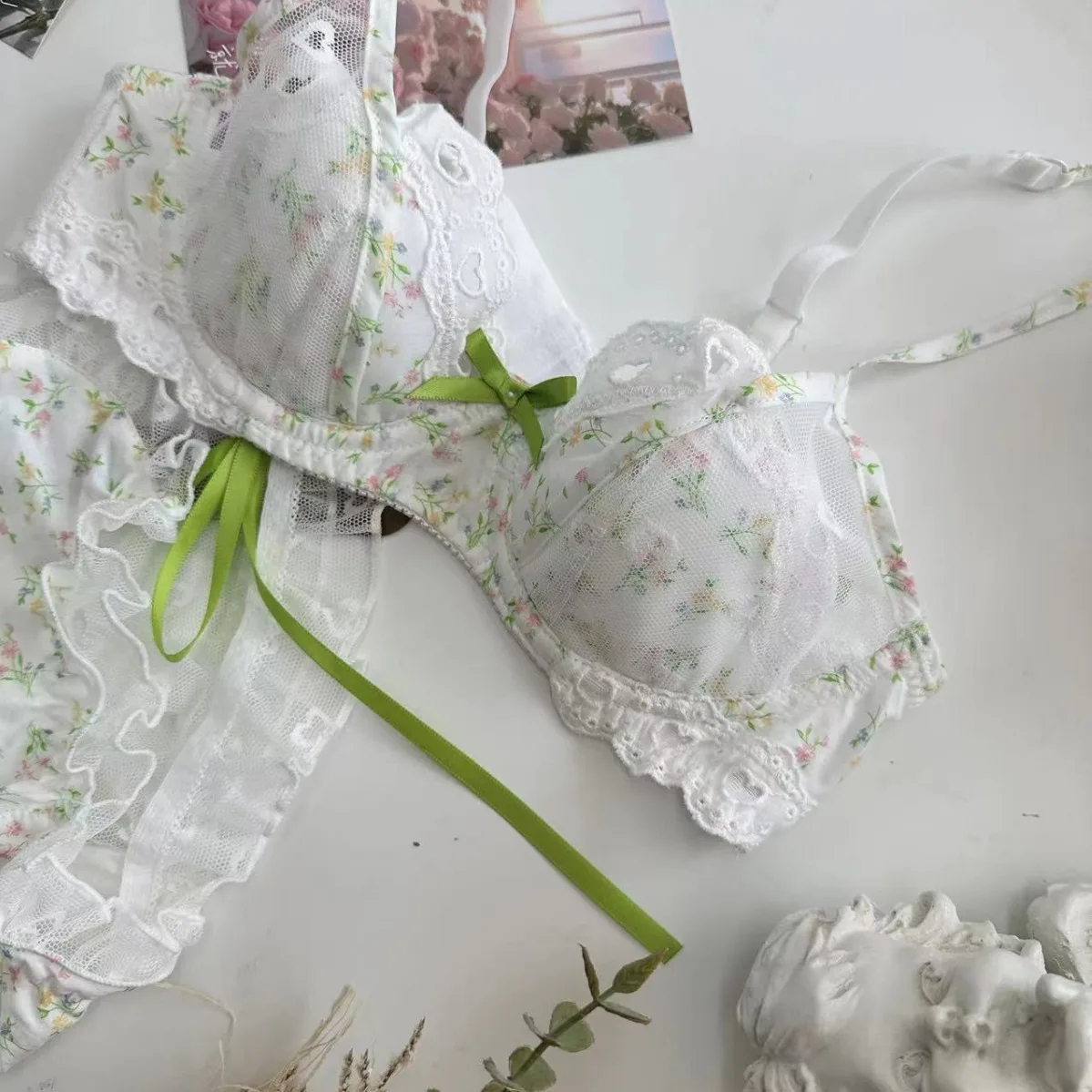 Romantic French floral lingerie soft underwire comfortable French sweet bra set