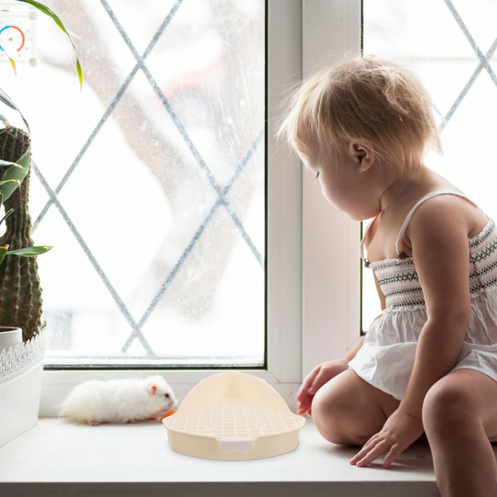 

Toilet Triangle Litter Pan White Plastic Rabbit Guinea Pig Chinchilla Small Animals House Training Tool Easy