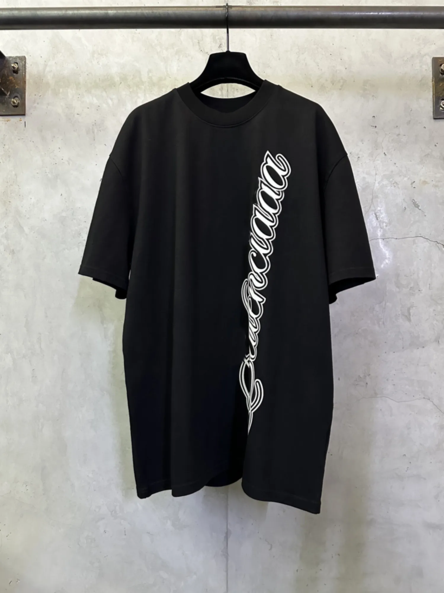 

Loose Fit Artistic Lettering Men's Women's ort Sve Vertical Striped T-irt Paris High Cotton Comfortable round Ne Top