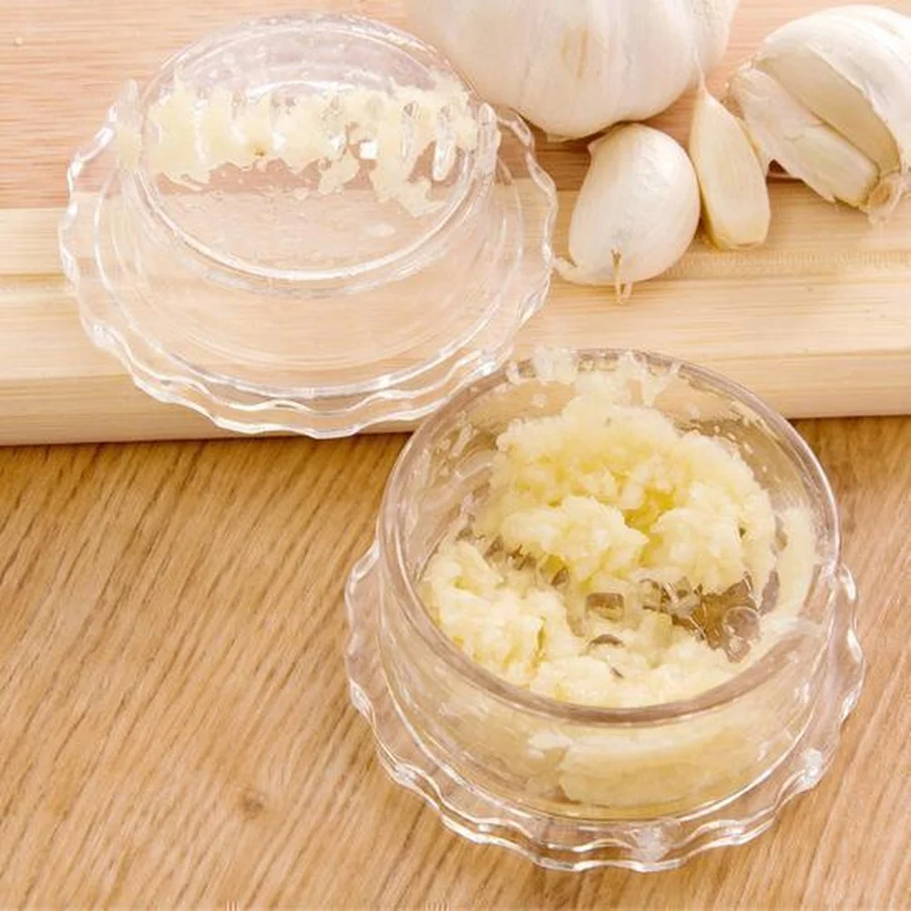 Portable Garlic Crusher Manual Mincer Kitchen Cooking Tools Ginger Grinding Box Practical Garlic Paste Maker Device