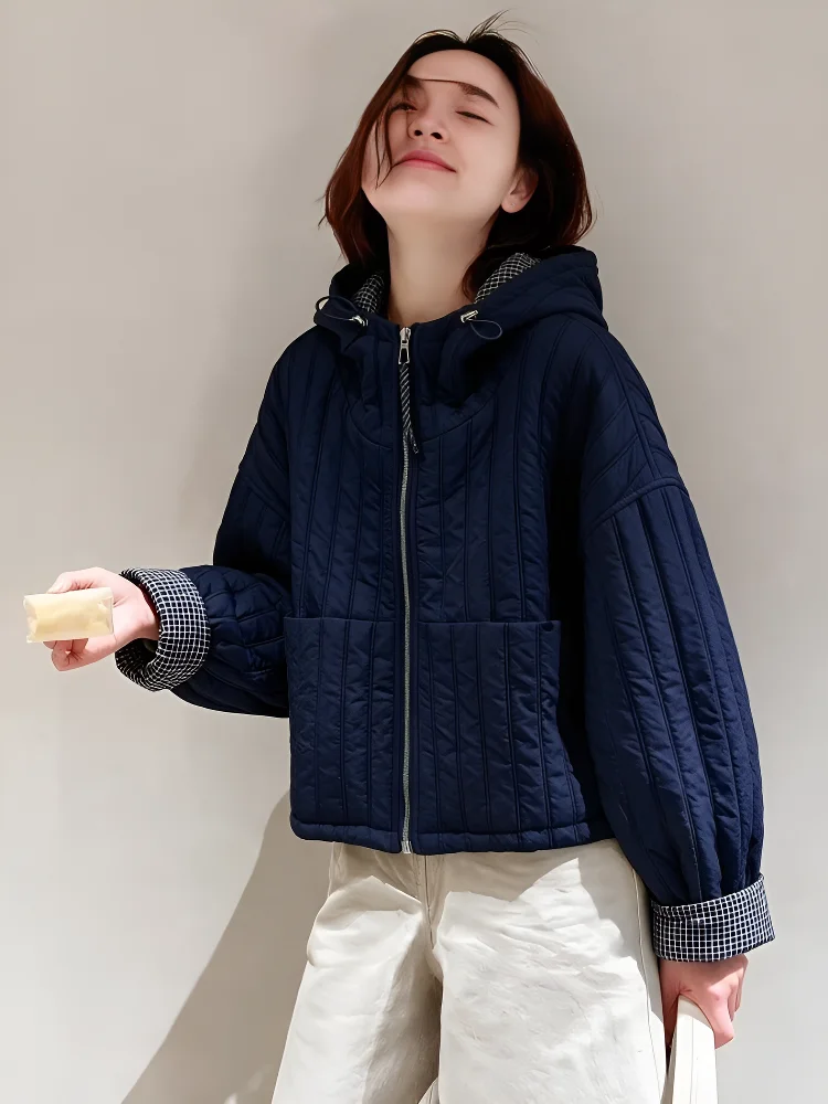 Young Stylish Quilted Cotton Jacket Women's Loose Fit Hooded Lightweight Autumn Winter Coat Casual Comfortable Polyester Fabric
