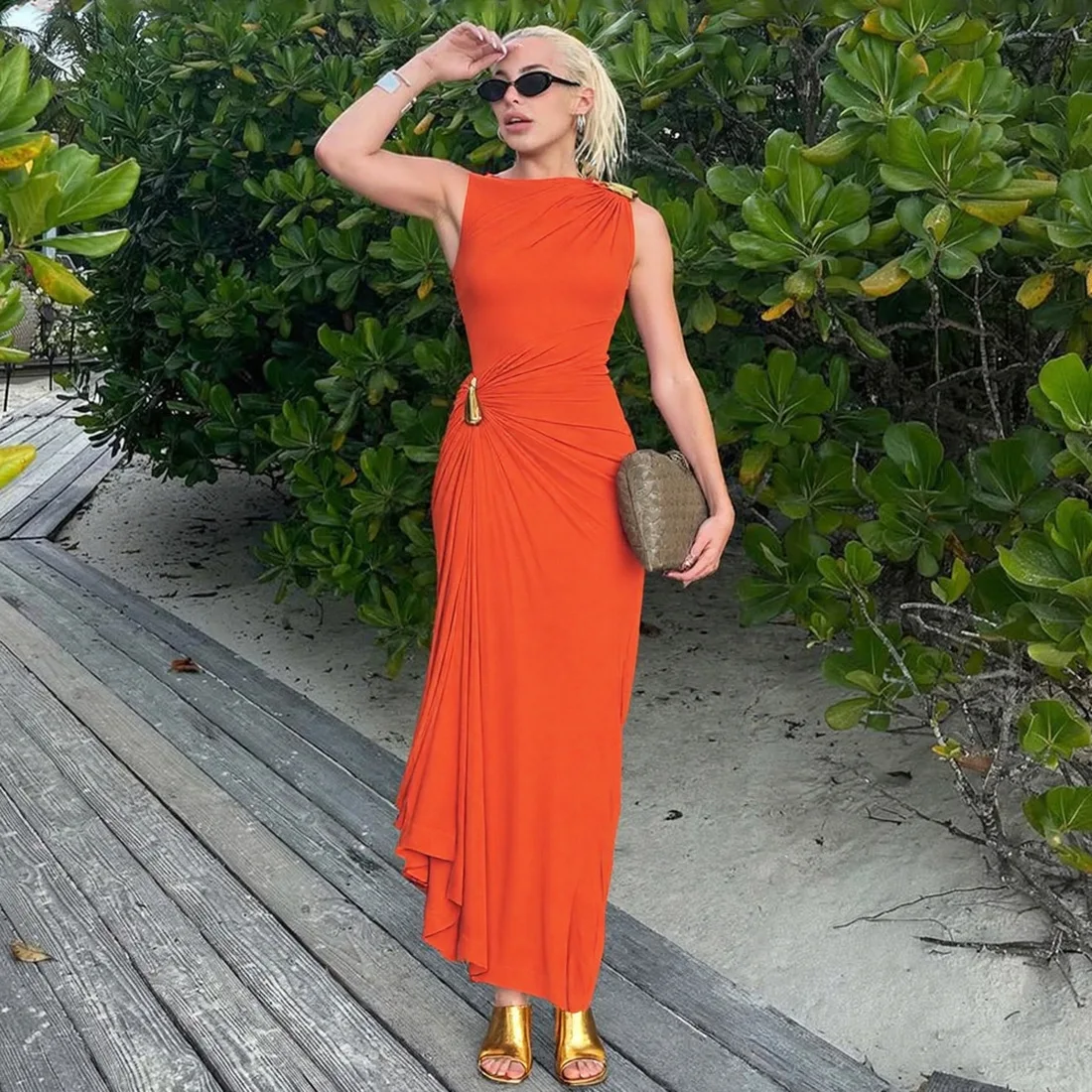 

Solid Slim Fit Metal Decoration Maxi Evening Prom Dress Women Sexy Popular Body-shaping Vestidos Girl Festival Party Bodycon