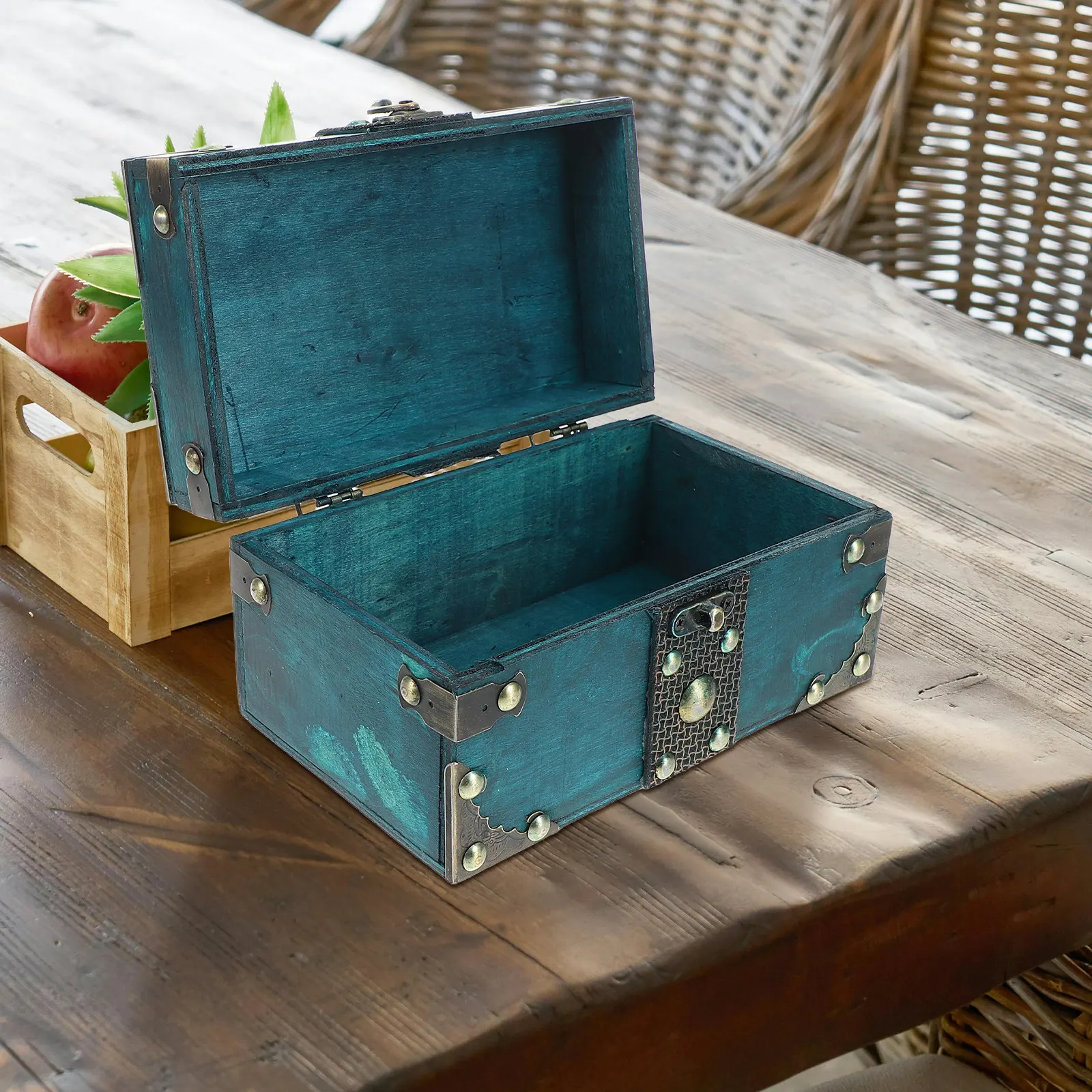 

Vintage Wooden Jewelry Storage Box with Lock Retro Decorative Treasure Chest Organizer for Necklaces Earrings Trinkets Keepsakes
