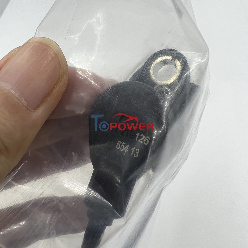 OEM 0261210126 500306772 مستشعر موضع العمود المرفقي لـ Ferrarii F355 Ivecoo EuroCargo EuroStar EuroTrakker Stralis Trakker
