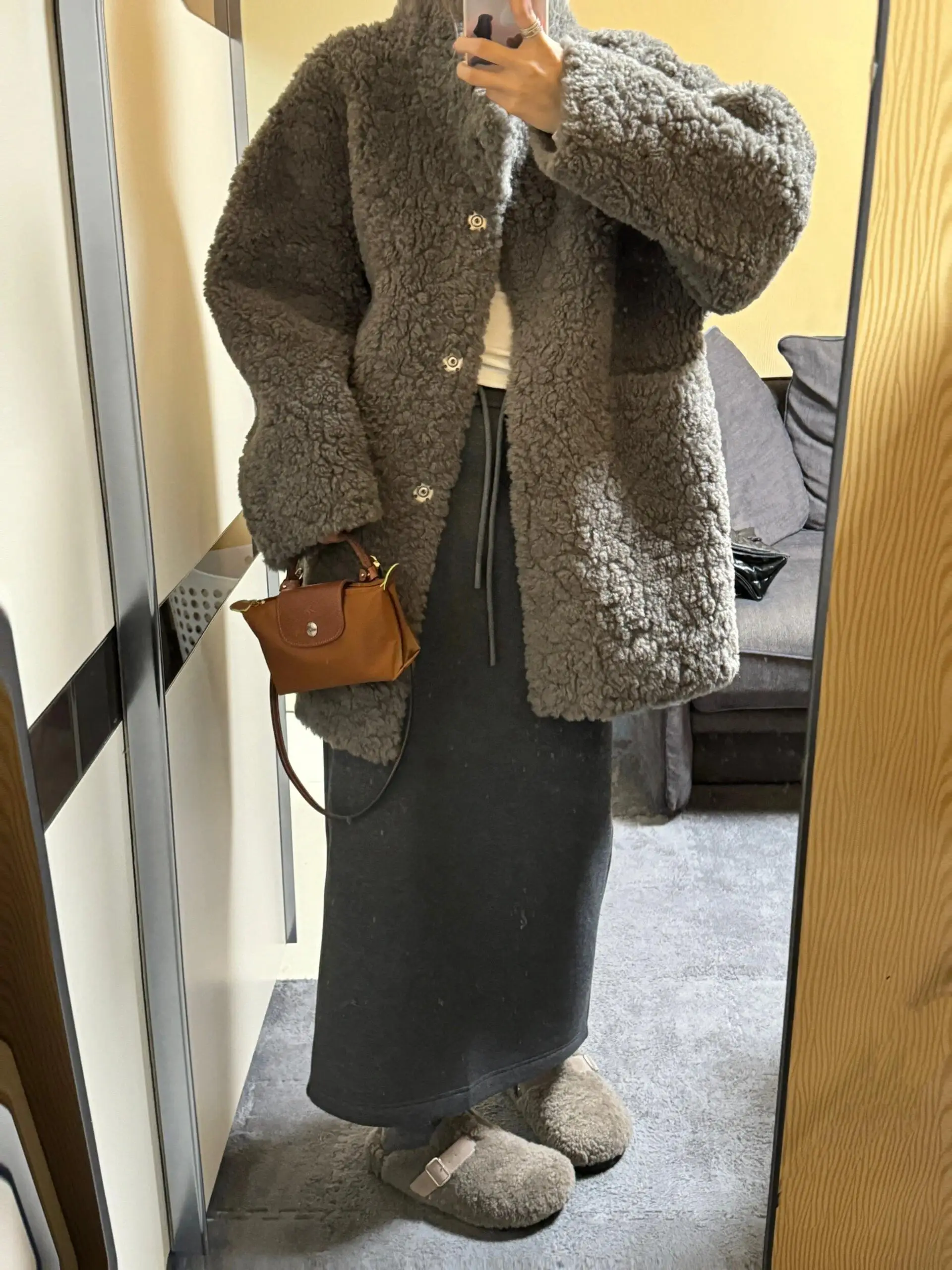 

Faionable Lamb Fur Jaet Women's Loose Mid-Length Sli Slimming Lamb Velvet Top College Sle Polyester Fiber Coat