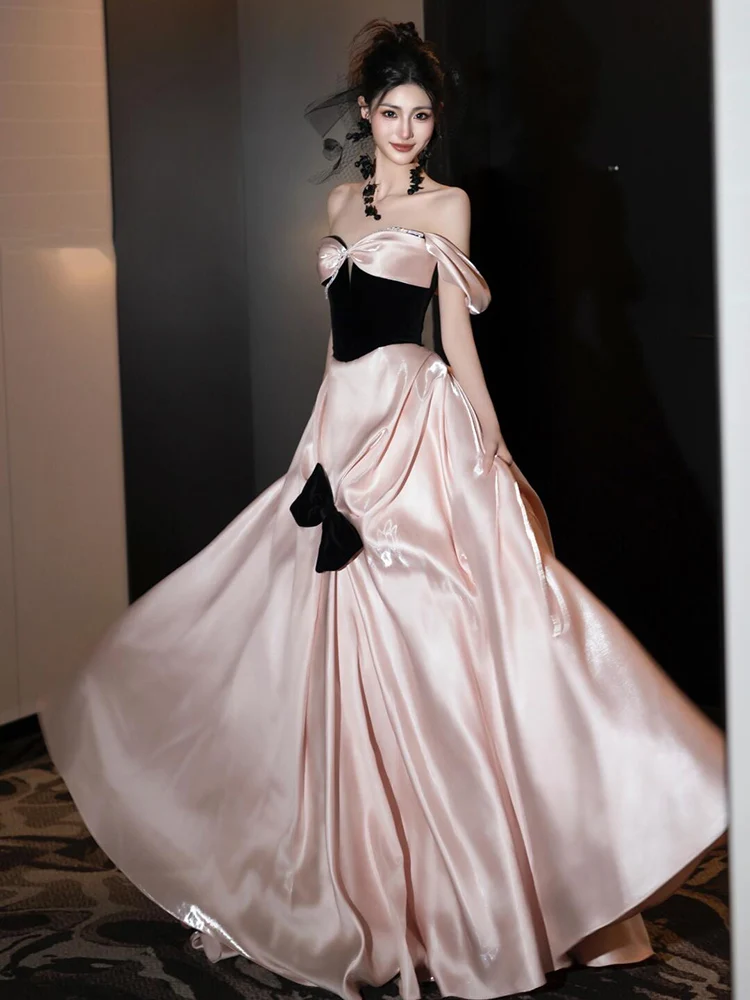 

Розовое вечернее платье на одно плечо с пышной юбкой А-силуэта для женщин: на день рождения, выступление, помолвку, свадьбу