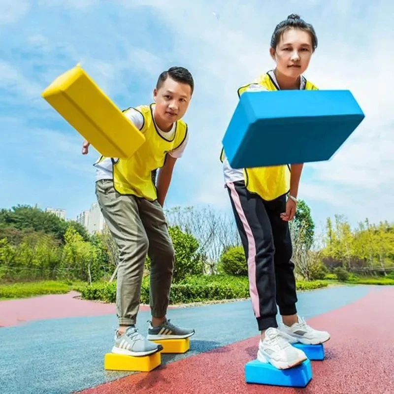 Accesorios de juego de construcción de grupo para niños y adultos, deportes divertidos, expansión al aire libre, piedra táctil, cruce del río, ladrillo de entrenamiento de equilibrio