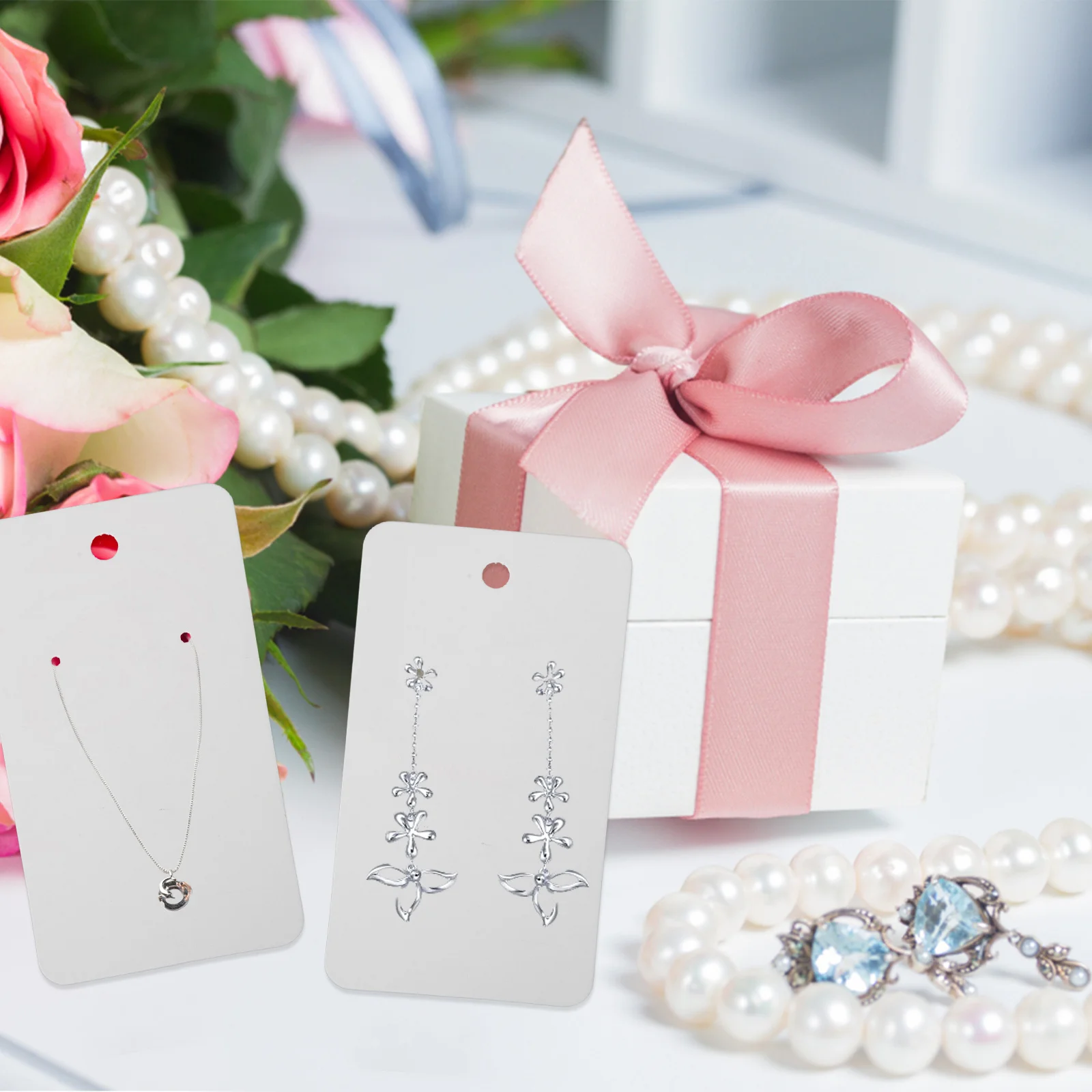 

100Pcs White Jewelry Cards 5x9cm Earrings Display Tags Self Seal Bags Holder Packaging Ear Clip Earring Cards Stands