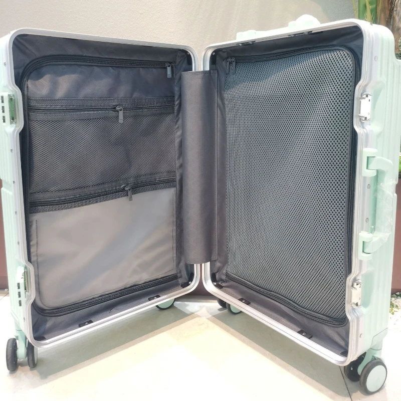 Valise de voyage à roulettes multifonctionnelle pour hommes et femmes, bagage à main à nervures larges, serrure à mot de passe, grande taille, le plus récent