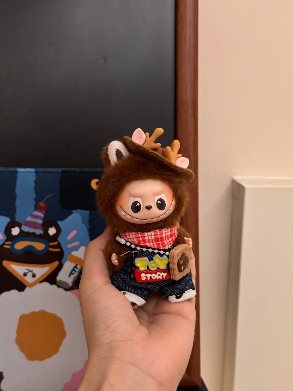 Ubranka dla Mini 4.0 Labubu, urocze ubranko onesie z motywem zwierzęcym, 4 generacja, 10 cm Labubu King, żółty strój, akcesoria dla lalek