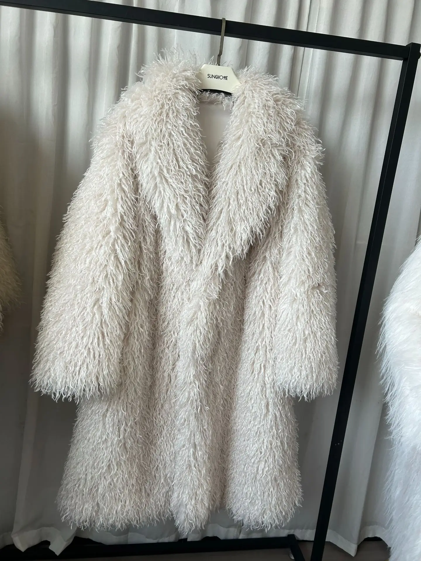 Damskie płaszcze z imitacji futra, eleganckie, zapinane na podwójne guziki, zimowe, damskie, steampunkowe, ikoniczne, mieszane, z dekoltem w serek, pluszowe, flokowane, miękkie, modne.