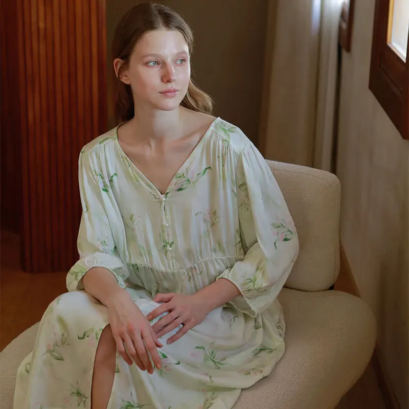 

Summer V- Neck Three Quarter Sleeve Nightgowns For Women Soft Viscose Floral Nightwear Ladies Elegant Home Loose Dress