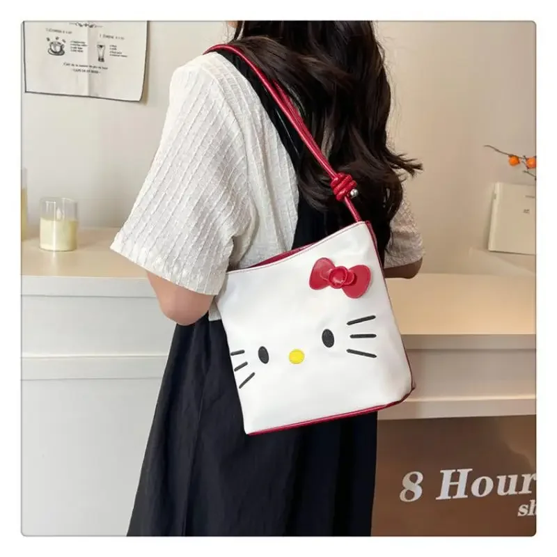 

Ins Hello Kittys Crossbody Bag New Large Capacity Bucket Bag Girl Kawaii Cartoon Sweet Fashion Cartoon Shoulder Bag Crossbody