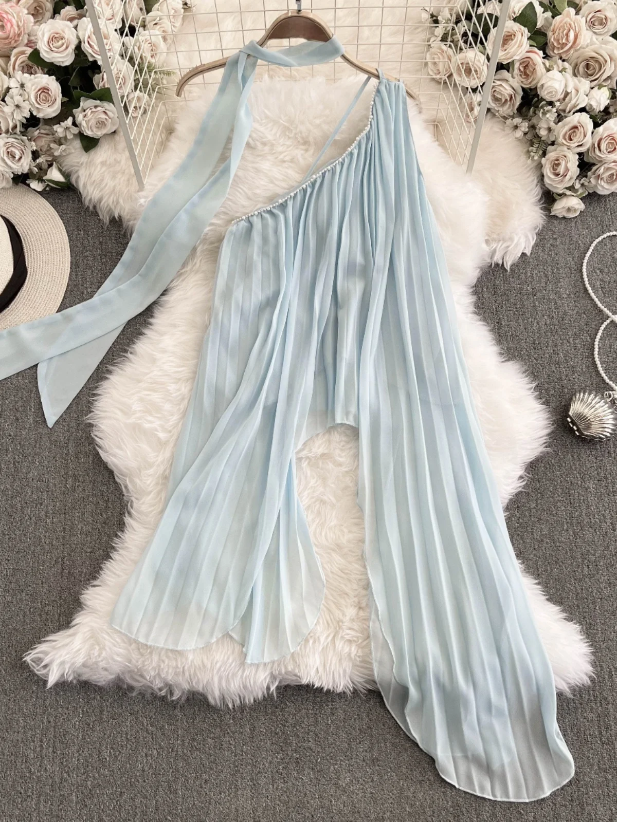 Atasan Warna Musim Panas Wanita Set Dua Potong Faionable dengan Desain Pelangsing Rok Berlipat Elf Bagian Dalam Anti Ringan